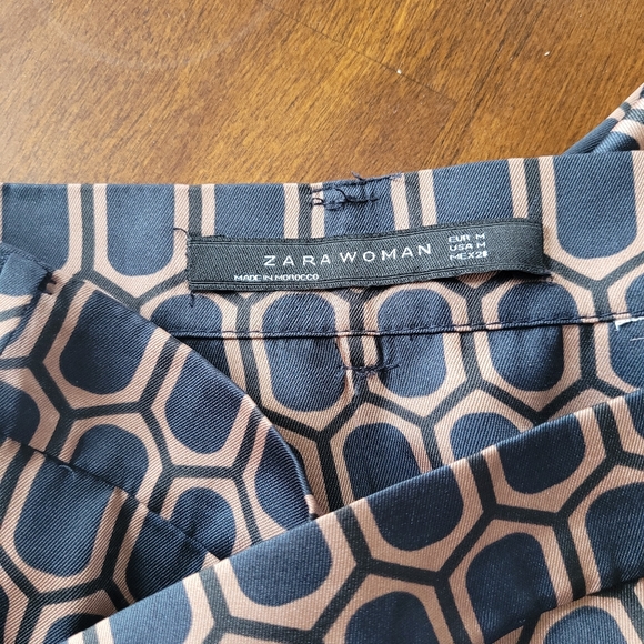 Beautiful ZARA Woman satiny patterned wrap skirt.  Hi low wrap. - Picture 2 of 3